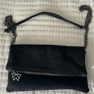 Kelly Wynne flip over crossbody